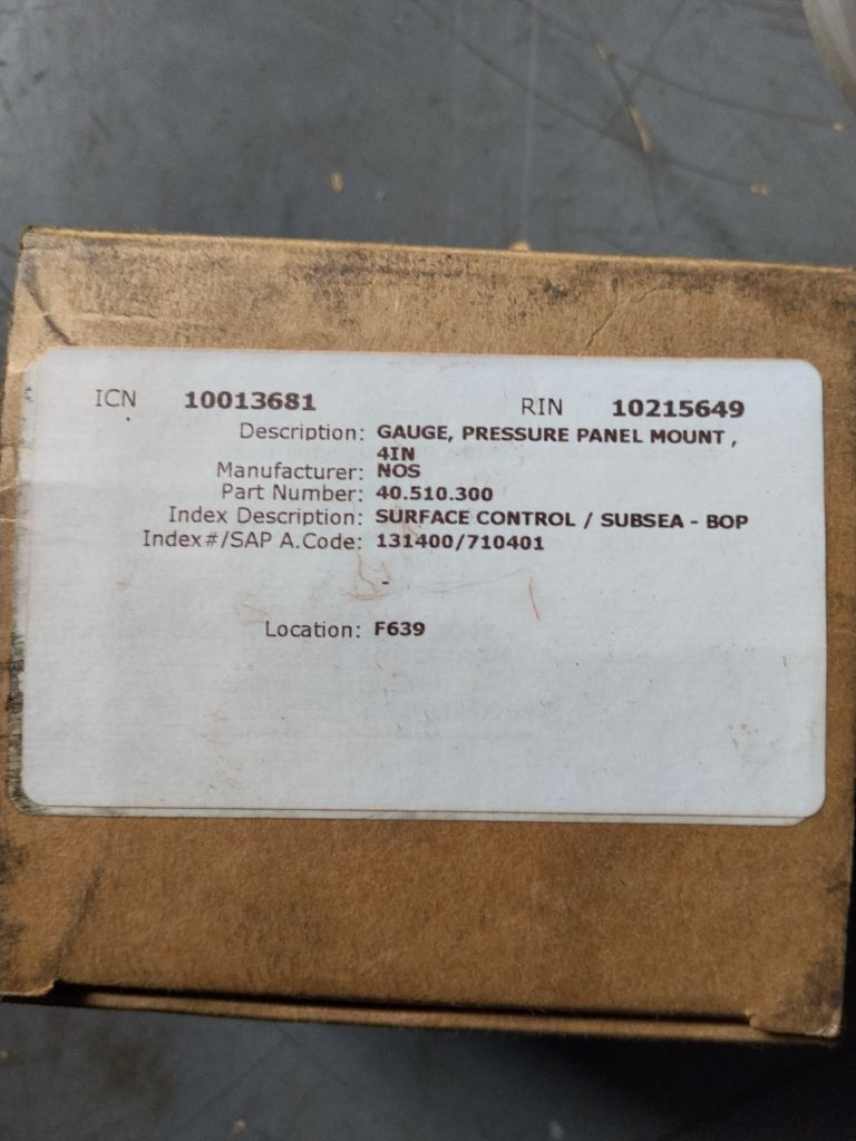 GAUGE, PRESSURE PANEL MOUNT , 4IN
