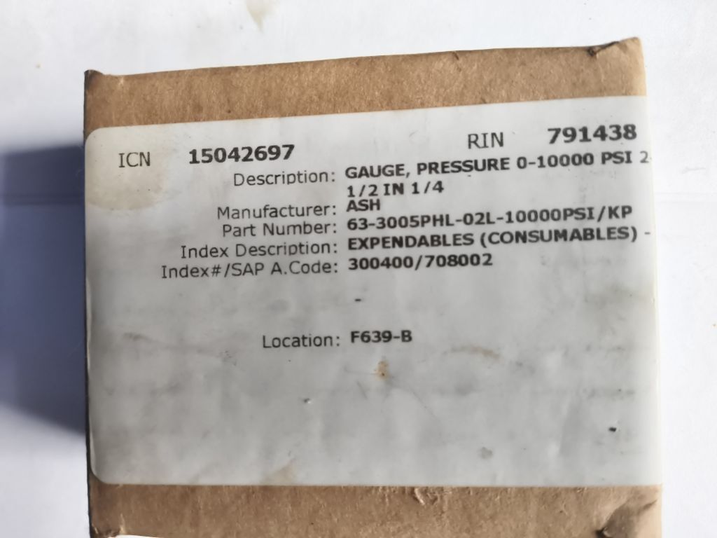 GAUGE, PRESSURE 0-10000 PSI 2-1/2 IN 1/4