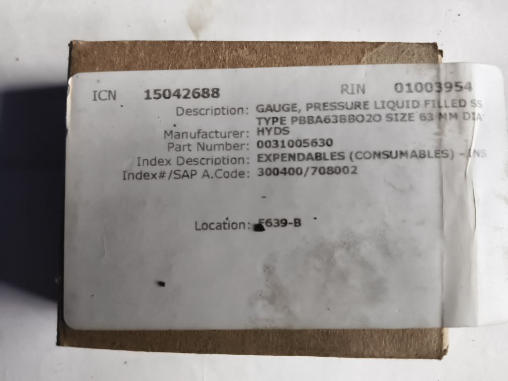 GAUGE, PRESSURE LIQUID FILLED SS TYPE PBBA63BBO2Q SIZE 63 MM DIAL RANGE 0-100 PSI/0-7 BAR 1/4 IN NPT BOTTOM MOUNT CONNECTION