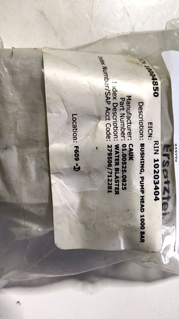 BUSHING, PUMP HEAD 1000 BAR