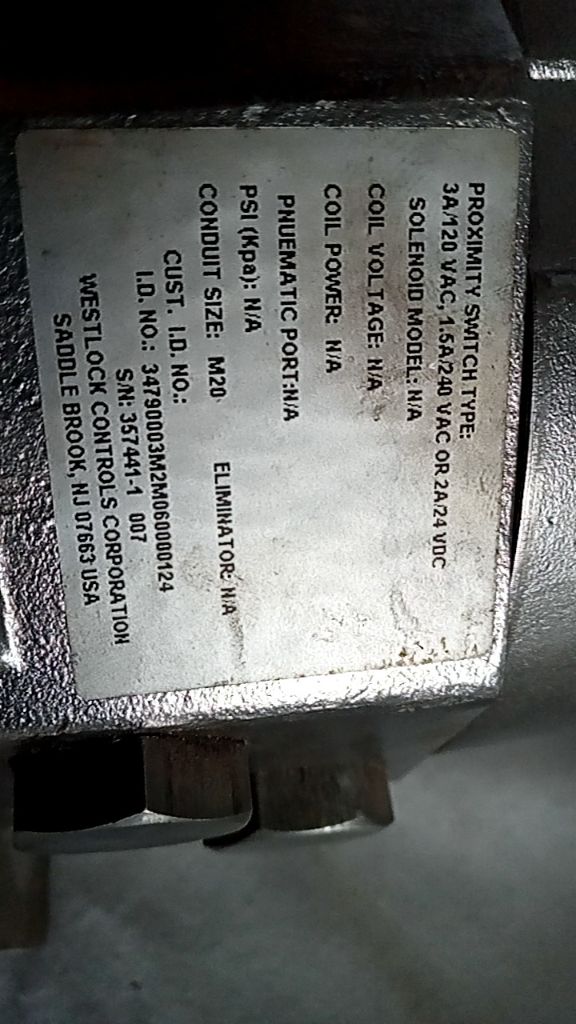 PROXIMITY SWITCH