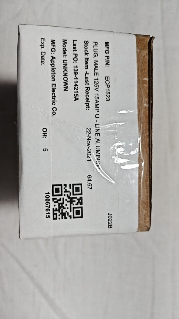 PLUG, MALE 125V 15AMP U - LINE ALUMINUM