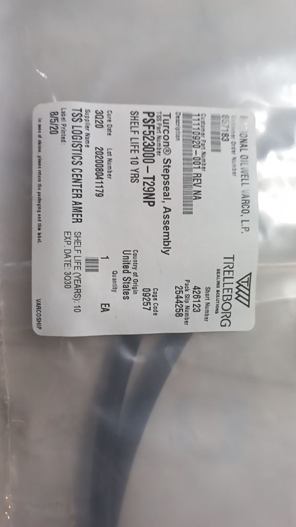 Stepseal, Assembly