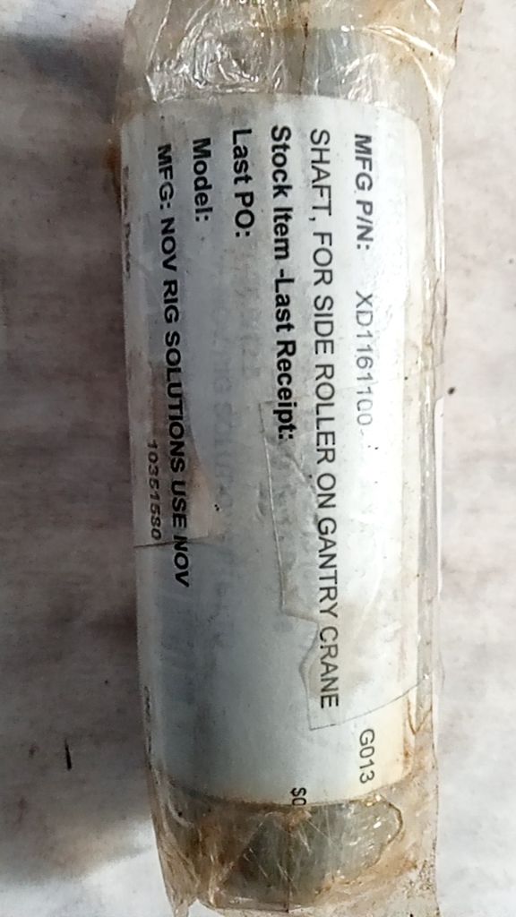 SHAFT, FOR SIDE ROLLER ON GANTRY CRANE